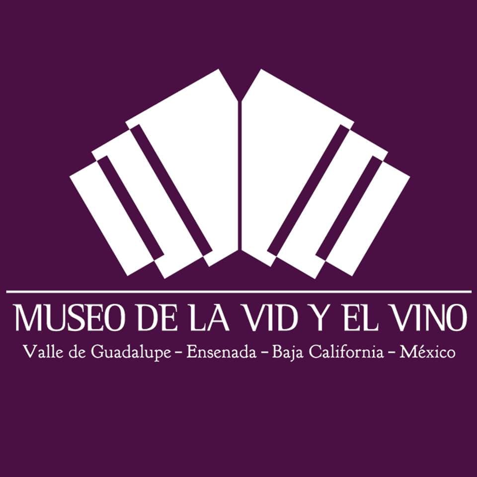 Logo Museo de la Vid y el Vino de BC